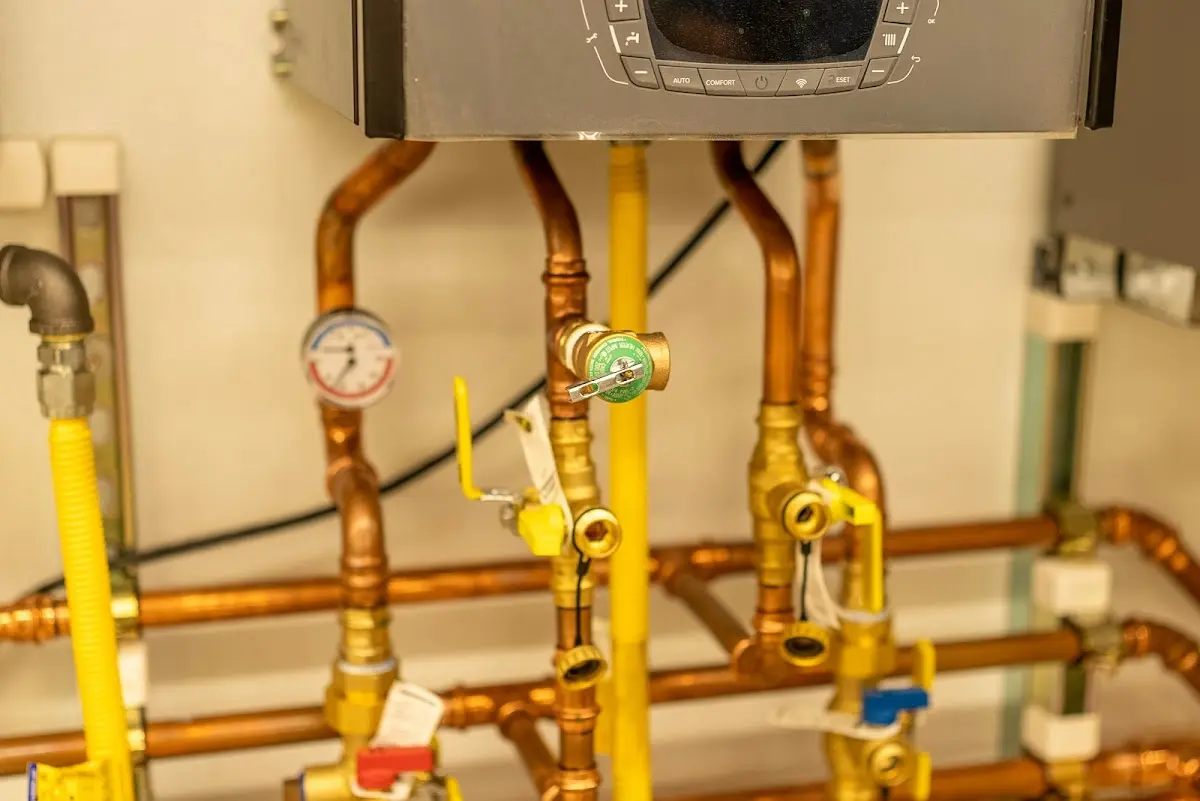 Licensed technician providing Sewer Cleanout for a homeowner in Marin City